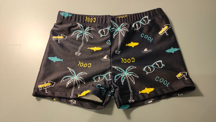 Boxer de bain 4 ans - photo numéro 1