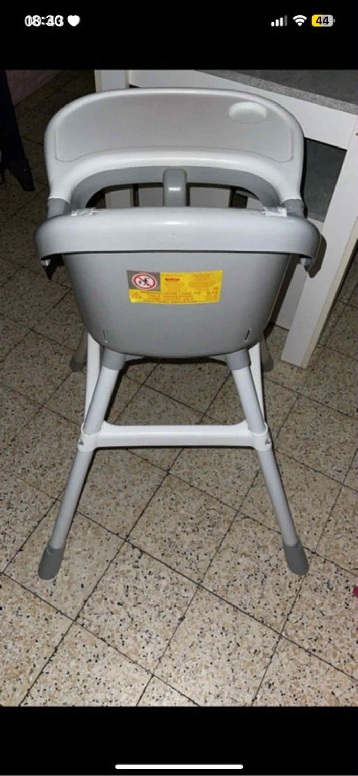 Chaise haute bébé - photo numéro 3