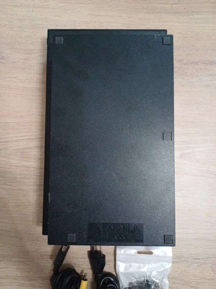 Console Playstation 2 Scph 39004 + câbles - photo numéro 4