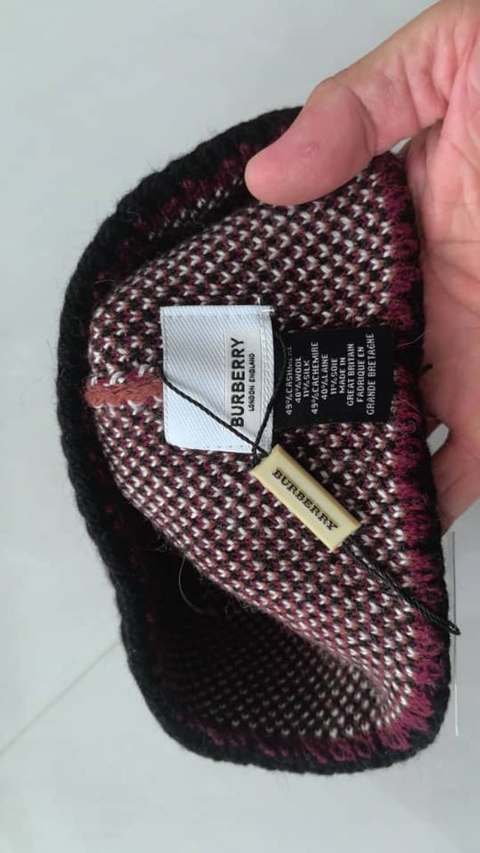 Bonnet burberry - photo numéro 2
