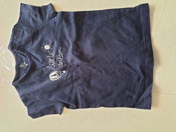 Tee-shirt bleu marine