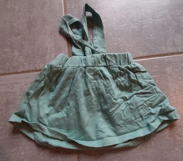 Salopette jupe fashion privaye company 3 mois - photo numéro 3