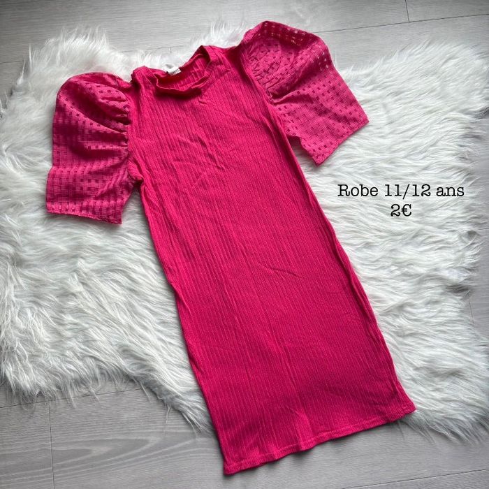 Robe taille 11-12 ans