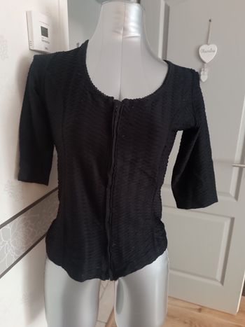 Haut femme zippé t 42