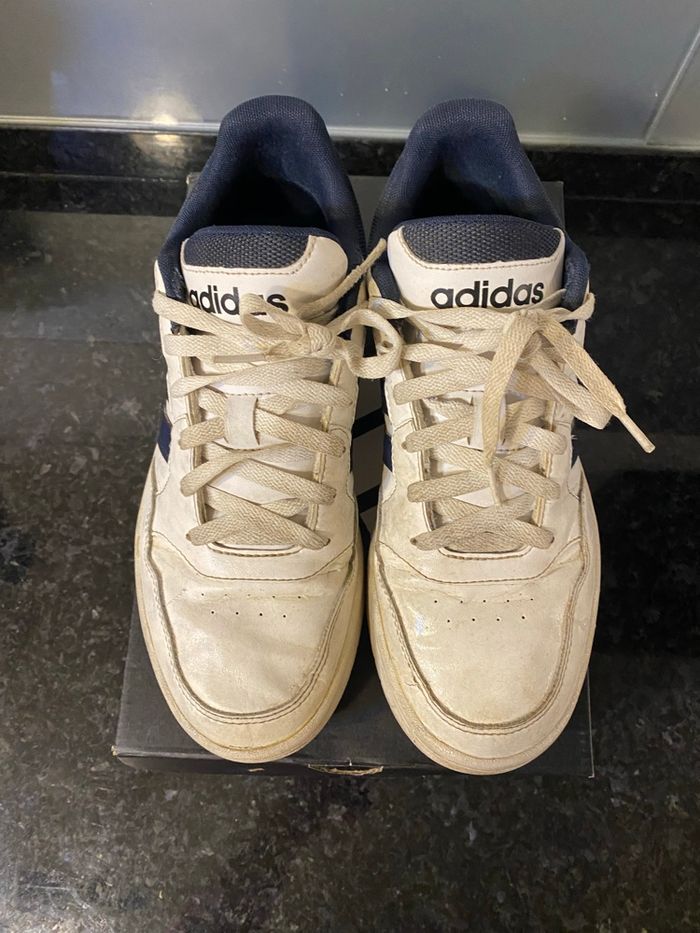 Baskets Adidas pointure 40 - photo numéro 4