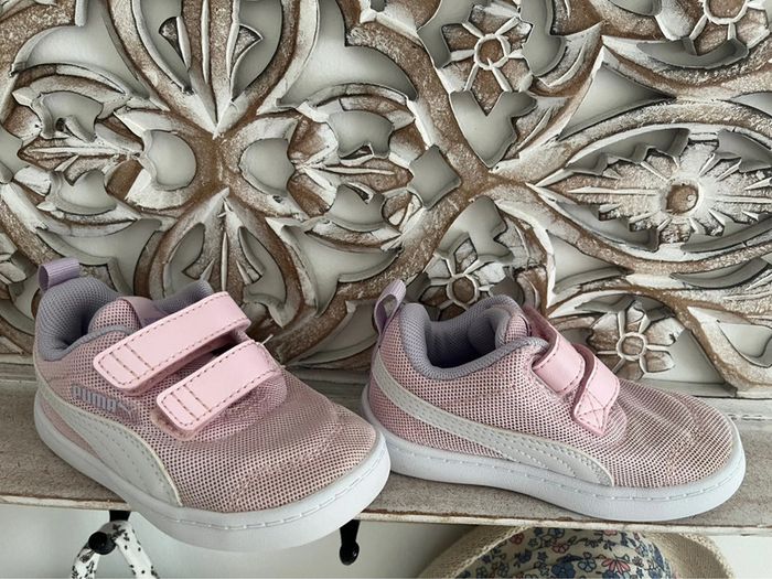 Baskets puma bébé fille taille 21, en bon état - photo numéro 3