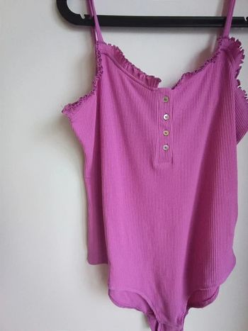 Body débardeur coton à volants rose à boutons mailles côtelées Taille L (42-44) Kiabi Neuf étiquette