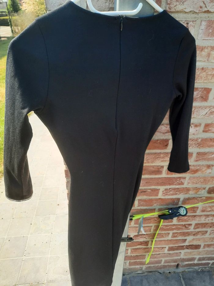Robe longues manches - photo numéro 3