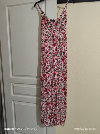 Robe longue fleurie rouge