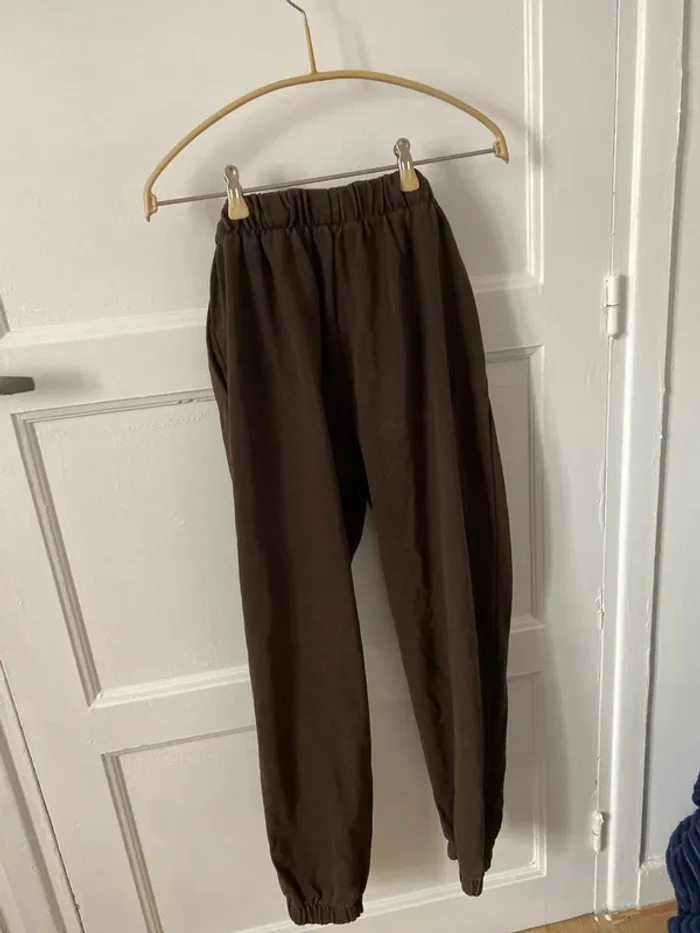 Pantalon jogging Bershka - photo numéro 3