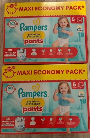 2 cartons de 74 couches