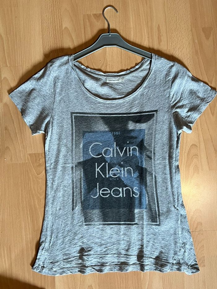 T-shirt Calvin