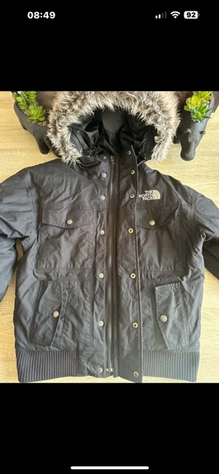 Veste doudoune the north face noir brodé taille XS - photo numéro 9
