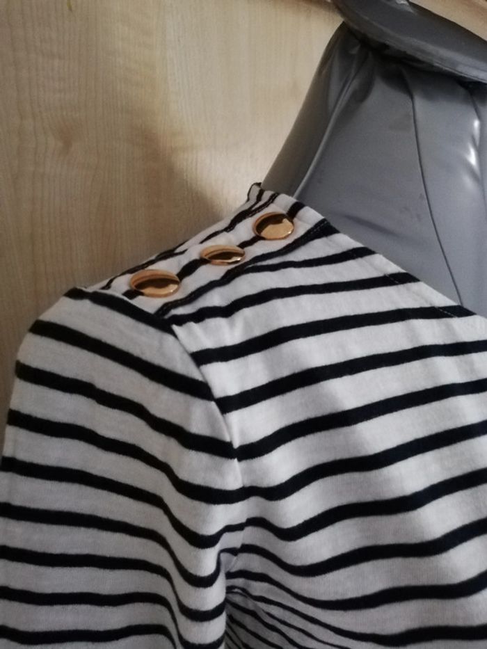 Tee-shirt manches longues style marin taille 36 - photo numéro 2