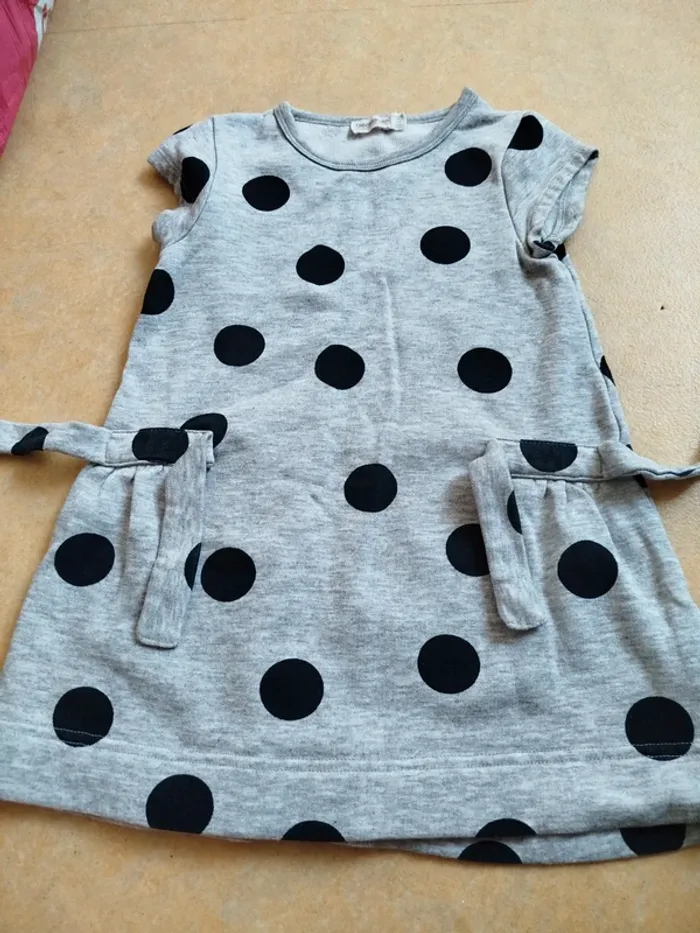 Robe 4 ans