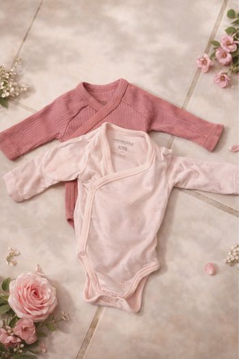 Lot de 2 bodies naissance fille 👶🌸