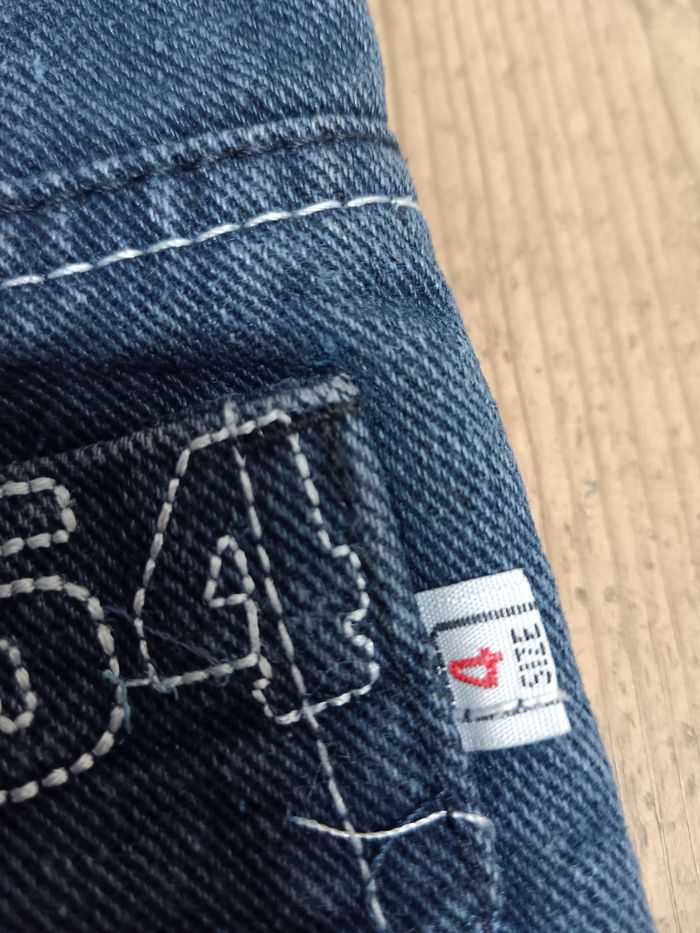 Jean's, 4 ans - photo numéro 3