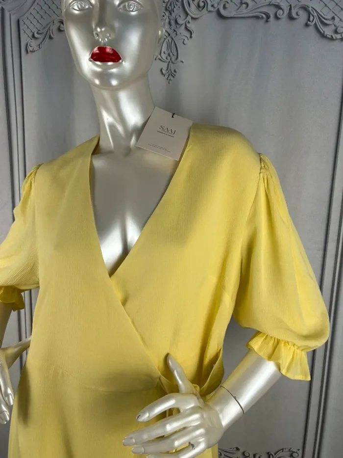 Robe courte Jaune SAAJ T3 / L neuve - photo numéro 2