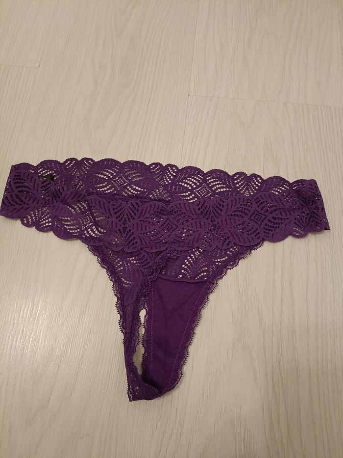 String d'occasion undi - photo numéro 2