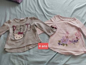T-shirts manches longues taille 4 ans