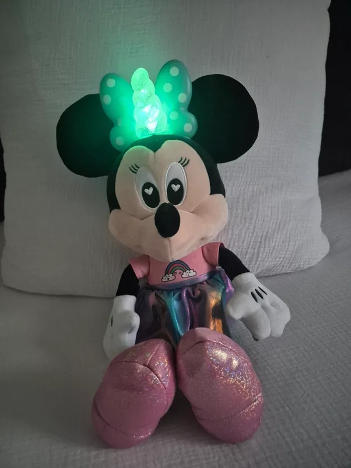 Minnie XXL avec corne lumineuse - photo numéro 5