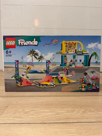 Lego friends le grand parc
