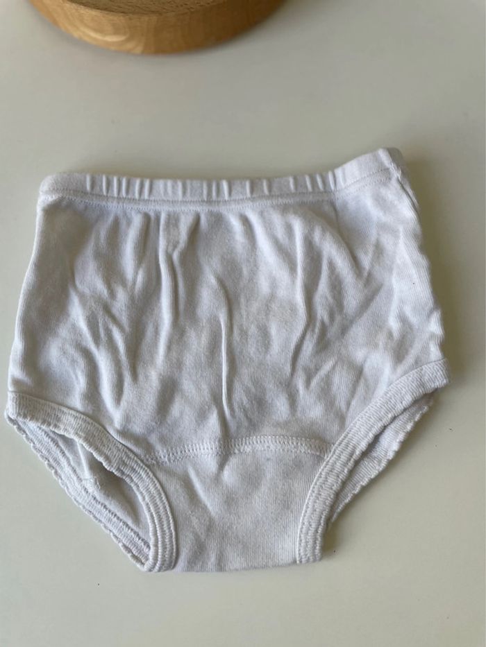 Short bébé blanc - photo numéro 5