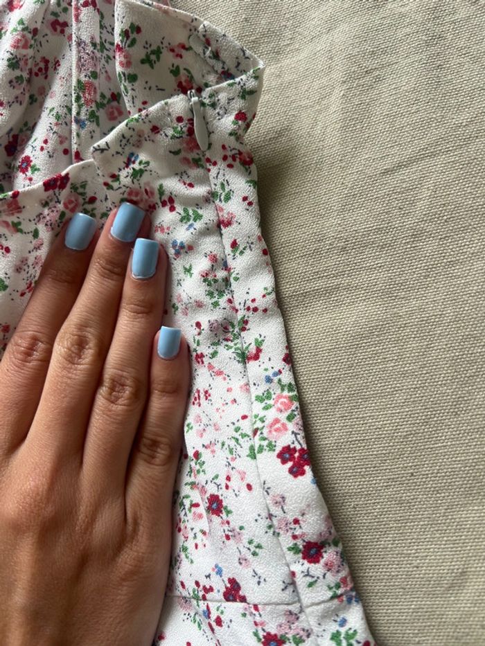 Robe à fleurs - photo numéro 4