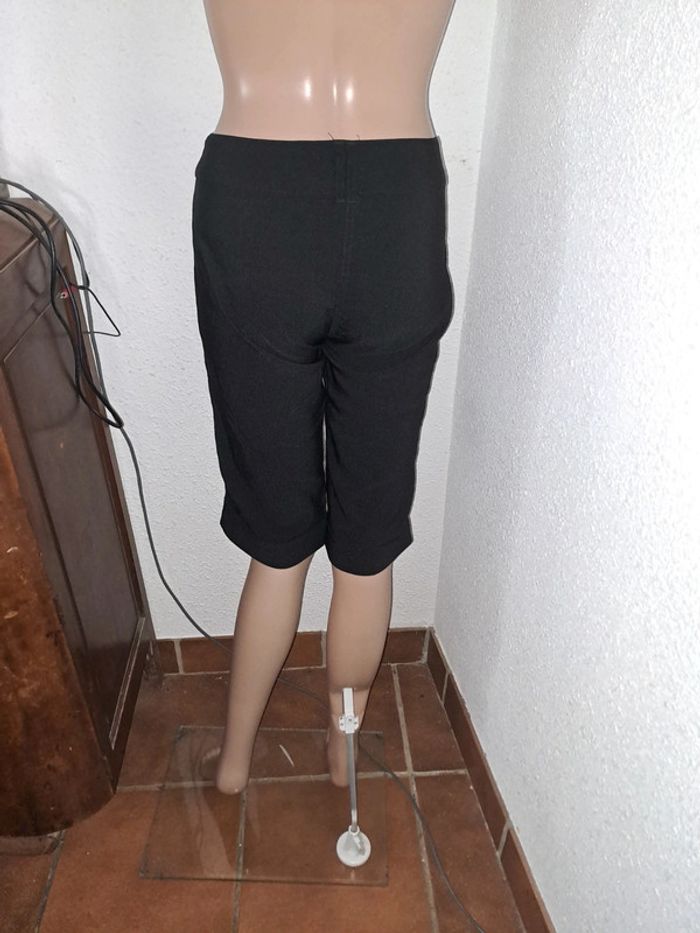 Bermuda femme taille 42 - photo numéro 2