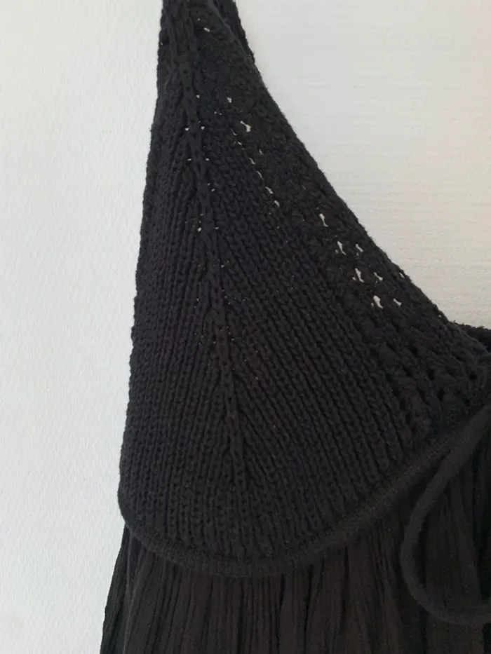 Robe noire - photo numéro 3