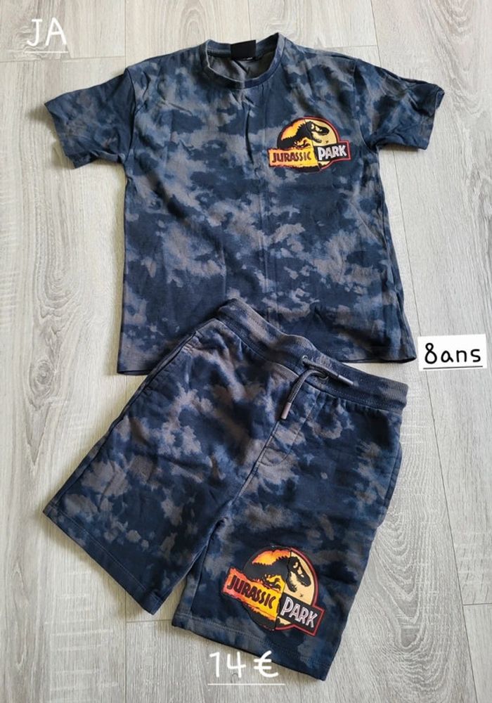 Ensemble Jurassic World