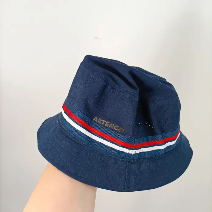 Bob bleu marine Artengo avec bandes tricolores rouge blanc, taille unique, chapeau sport été T005 - photo numéro 2