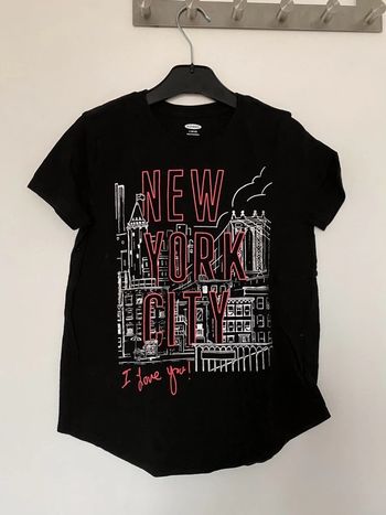 T-shirt noir NYC old navy 10/12 ans