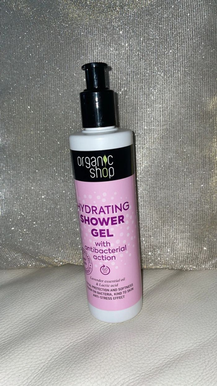 Gel douche hydratant Organic Shop - Action antibactérienne