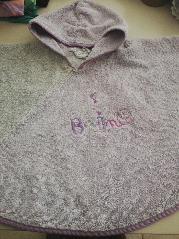 Cape de bain fille sucre d'orge - photo numéro 2