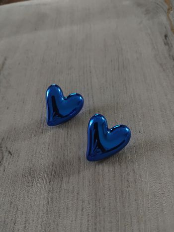 Boucles d'oreilles neuves