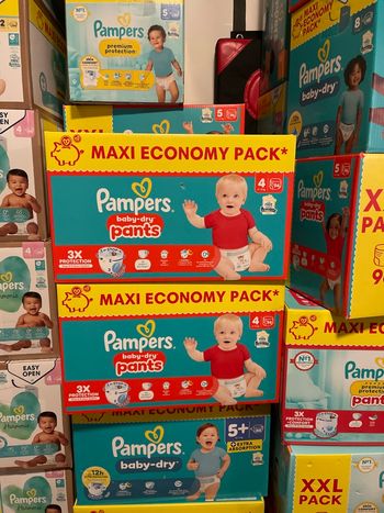 Pampers couche taille 4