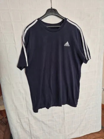 tshirt adidas taille M