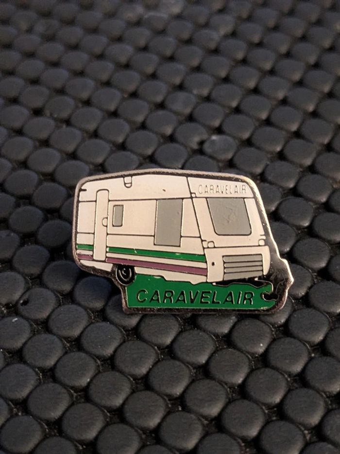 Pin's caravane Caravelair camping