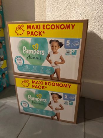 Lot Éco Pampers Harmony T5 11-16kg 2x70 couches