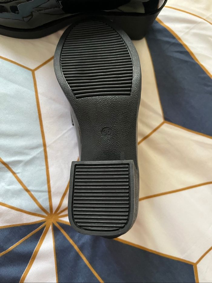 Mocassins femme neufs - photo numéro 4