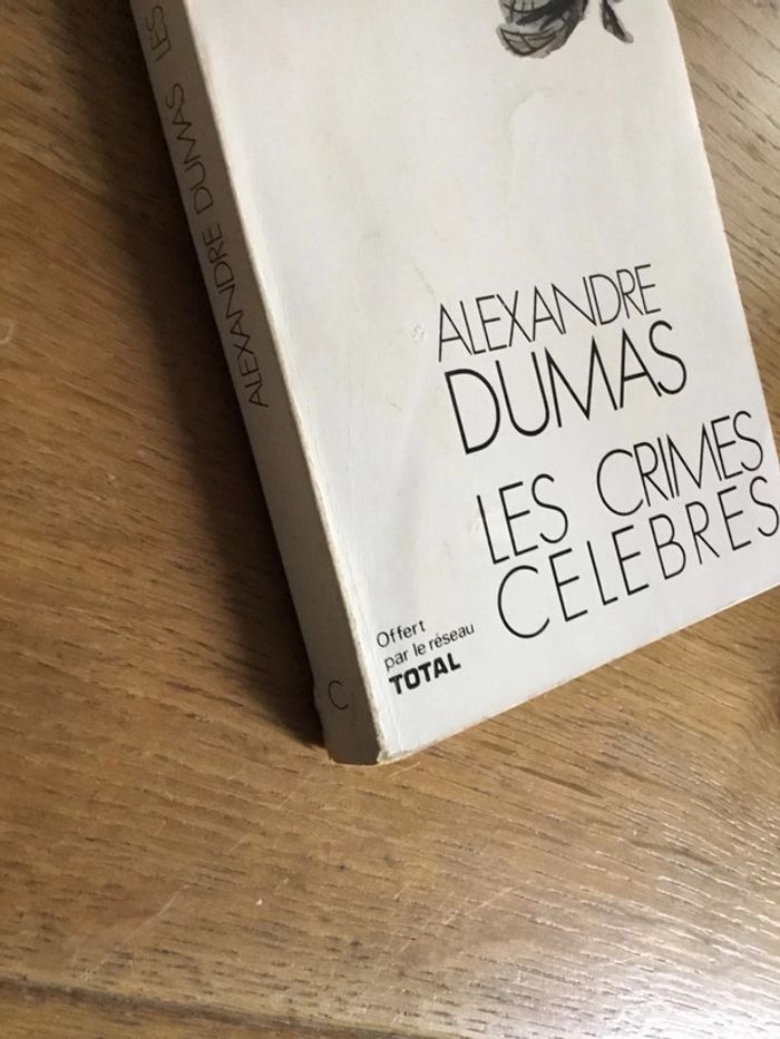 Livre « les crimes célébres » - photo numéro 2