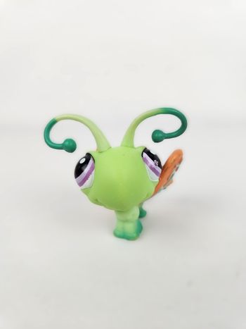 Littlest Petshop LPS Papillon #1064