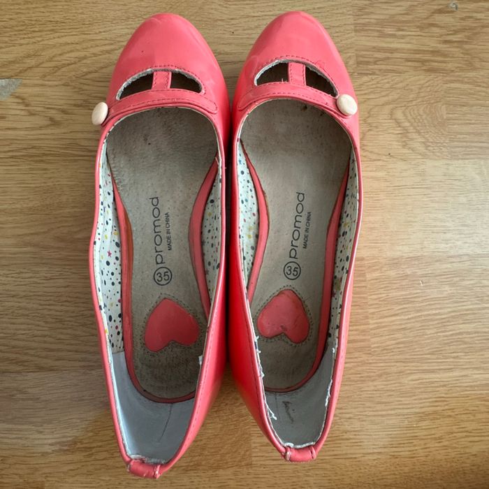 Ballerine  couleur corail Taille 35