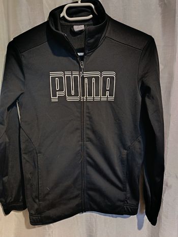 veste noire de Puma 12 ans réf 98 D19