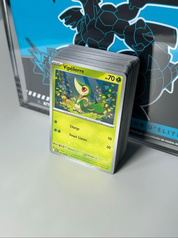 Lot de 80 cartes communes « Foudre noire »