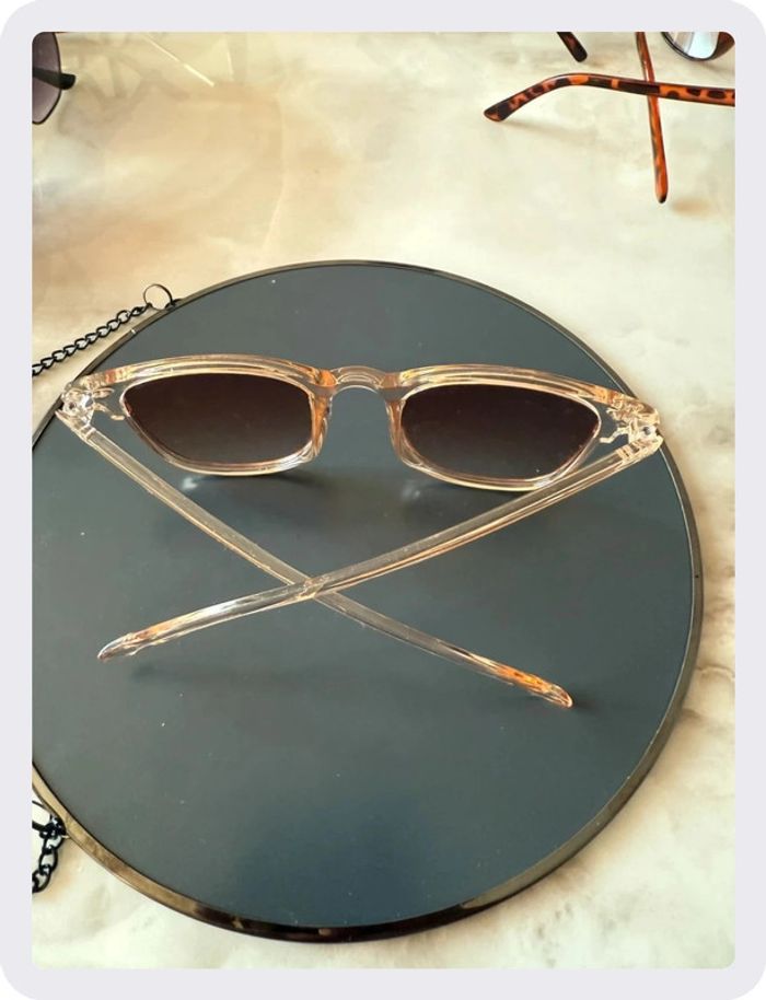 Lunette de soleil beige - photo numéro 4