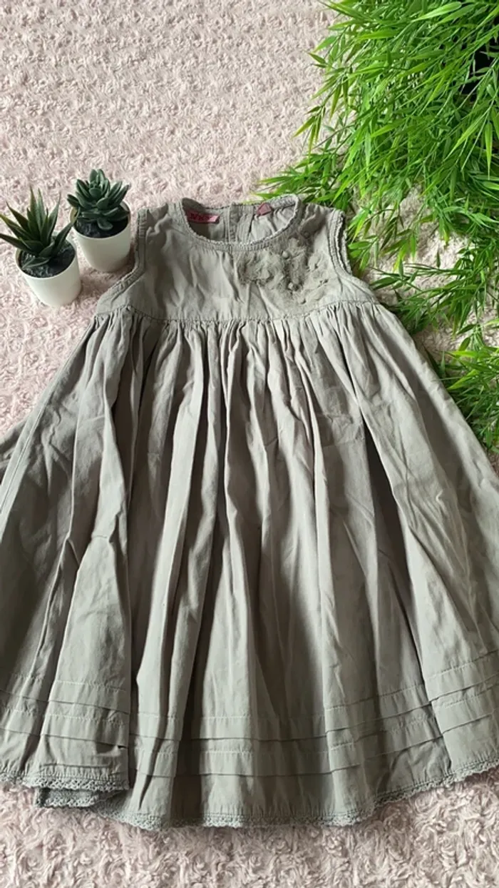 Robe 5 ans