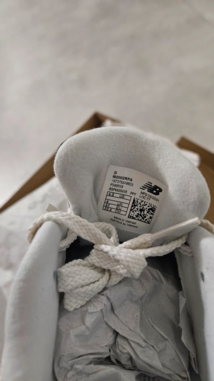 New Balance 2002R Sandstone Magnet Size EU 37 - photo numéro 7