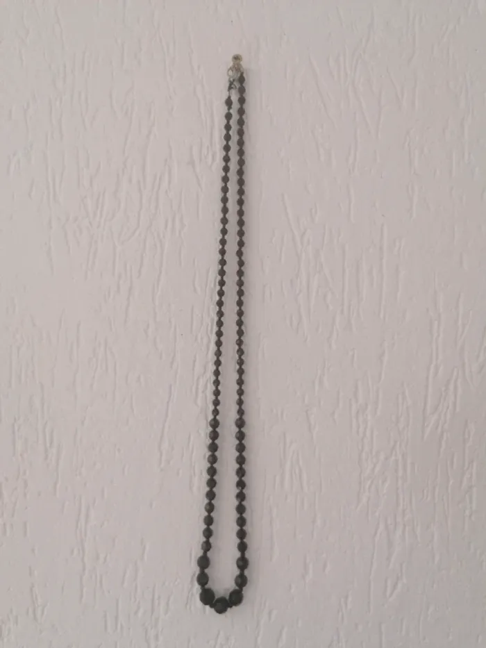 Collier perle noire brillante